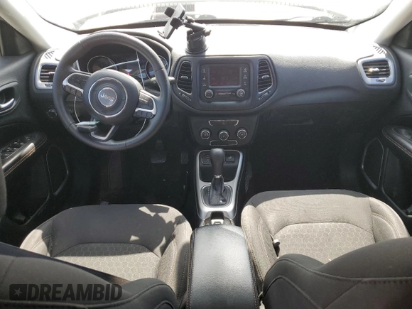 2018 Jeep Compass Sport with VIN 3C4NJCAB7JT271629, listed as a Copart auction lot 51229685 with 82,433 mi miles and Salvage title. Bid and sale history available at DreamBid. Image 8.