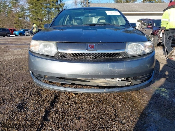 2004 Saturn ION with VIN 1G8AJ52F64Z196327, listed as a IAAI auction lot 41424605 with 131,059 mi miles. Bid and sale history available at carsss.com. Image 6.