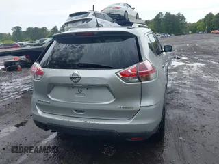 2016 Nissan Rogue SL with VIN 5N1AT2MV9GC820904, listed as a IAAI auction lot 42213220 with 172,038 mi miles and . Bid and sale history available at DreamBid. Image 16.