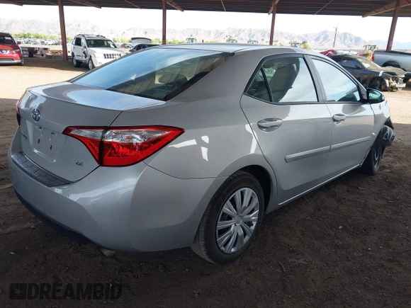 2015 Toyota Corolla L z VIN 5YFBURHE1FP313168, wystawiony jako IAAI lot #42371167 z przebiegiem 121 114 mil mil oraz . Historia ofert i sprzedaży dostępna na DreamBid. Obrazek 4.