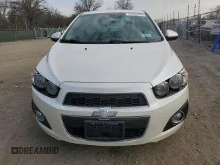 2014 Chevrolet Sonic LTZ with VIN 1G1JE5SH4E4132029, listed as a Copart auction lot 45450305 with 115,173 mi miles and Clean Title. Bid and sale history available at carsss.com. Image 5.