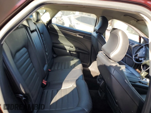 2018 Ford Fusion SE with VIN 3FA6P0HD1JR211017, listed as a Copart auction lot 48251365 with 48,363 mi miles and Salvage Title. Bid and sale history available at DreamBid. Image 10.