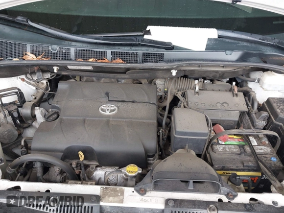 2014 Toyota Sienna XLE with VIN 5TDYK3DC6ES444121, listed as a IAAI auction lot 42110190 with 240,366 mi miles and . Bid and sale history available at DreamBid. Image 10.
