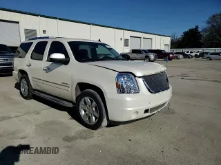 2011 GMC Yukon Denali with VIN 1GKS1EEF8BR278602, listed as a Copart auction lot 89003525 with 215,969 mi miles and Salvage Title. Bid and sale history available at carsss.com. Image 12.
