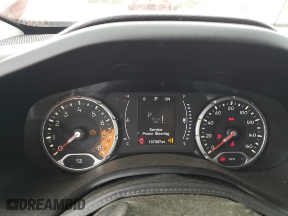 2017 Jeep Renegade Sport z VIN ZACCJAAB9HPF35320, wystawiony jako Copart lot #52431005 z przebiegiem 137 307 mil mil oraz Szkoda całkowita • Salvage title. Historia ofert i sprzedaży dostępna na DreamBid. Obrazek 9.