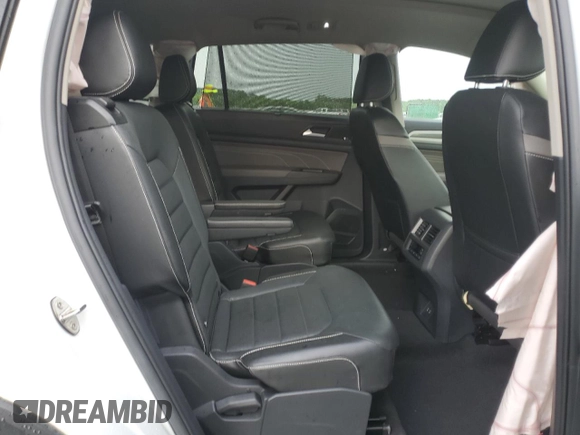 2022 Volkswagen Atlas SEL Premium R-Line with VIN 1V2FR2CA8NC528907, listed as a Copart auction lot 60201125 with 26,125 mi miles and Salvage title. Bid and sale history available at DreamBid. Image 11.