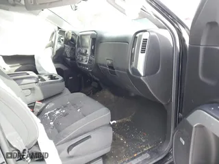 2017 Chevrolet Silverado 1500 LT with VIN 1GCVKRECXHZ262820, listed as a IAAI auction lot 41612608 with 152,577 mi miles. Bid and sale history available at carsss.com. Image 5.