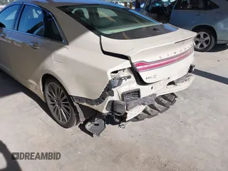 2014 Lincoln MKZ Hybrid с VIN 3LN6L2LU3ER815081, выставлен на аукционе IAAI как лот 42620562 с пробегом 133 377 миль миль и . История ставок и продаж доступна на DreamBid. Изображение 6.