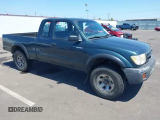 1998 Toyota Tacoma with VIN 4TAWM72N4WZ051727, listed as a IAAI auction lot 42405182 with 299,847 mi miles and . Bid and sale history available at DreamBid. Image 1.