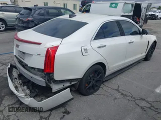 2018 Cadillac ATS RWD z VIN 1G6AA5RX2J0116853, wystawiony jako IAAI lot #41731111 z przebiegiem 91 135 mil mil oraz . Historia ofert i sprzedaży dostępna na DreamBid. Obrazek 4.