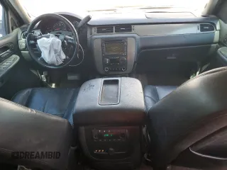 2008 Chevrolet Tahoe 1LT with VIN 1GNFC13088R203171, listed as a Copart auction lot 58320975 with 169,634 mi miles and Salvage title. Bid and sale history available at DreamBid. Image 8.