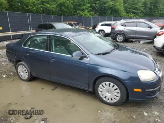 2005 Volkswagen Jetta 2.5L with VIN 3VWRG71K45M628981, listed as a Copart auction lot 58531595 with 128,217 mi miles and Salvage title. Bid and sale history available at DreamBid. Image 4.