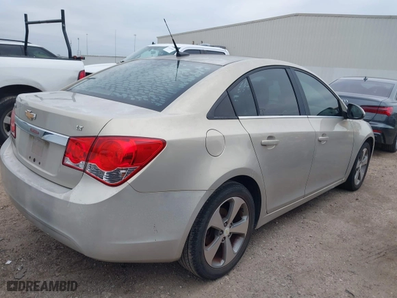 2011 Chevrolet Cruze LT w/2LT with VIN 1G1PG5S90B7273221, listed as a IAAI auction lot 41633466 with 171,106 mi miles. Bid and sale history available at carsss.com. Image 4.
