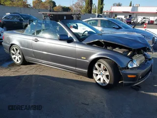 2002 BMW 3 Series 325Ci with VIN WBABS33462PG83433, listed as a IAAI auction lot 40922960 with 148,660 mi miles and . Bid and sale history available at DreamBid. Image 1.