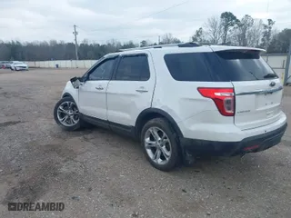 2014 Ford Explorer Limited with VIN 1FM5K8F84EGB74076, listed as a IAAI auction lot 41560599 with 186,258 mi miles. Bid and sale history available at carsss.com. Image 3.