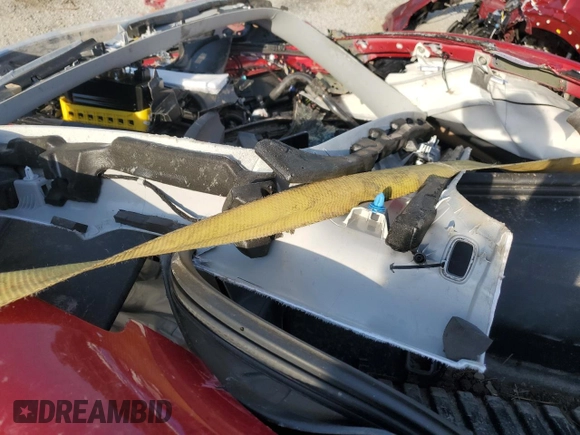 2023 Tesla Model 3 z VIN 5YJ3E1EAXPF448909, wystawiony jako Copart lot #53262405 z przebiegiem Nie podano mil oraz Szkoda całkowita • Salvage title. Historia ofert i sprzedaży dostępna na DreamBid. Obrazek 8.