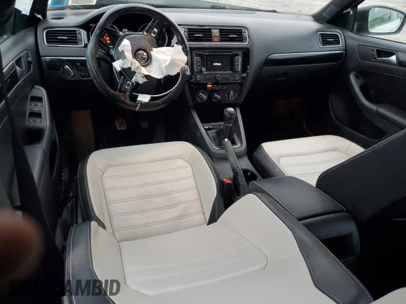 2015 Volkswagen Jetta Sport with VIN 3VWB17AJ9FM213344, listed as a Copart auction lot 85494874 with 136,572 mi miles and Salvage title. Bid and sale history available at DreamBid. Image 8.
