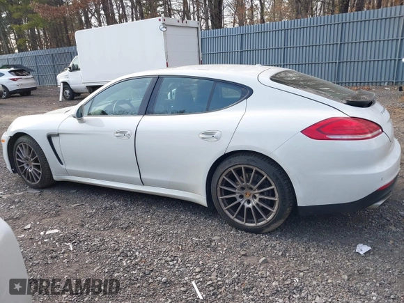 2016 Porsche Panamera 4 z VIN WP0AA2A78GL002029, wystawiony jako IAAI lot #41644555 z przebiegiem 54 915 mil mil oraz . Historia ofert i sprzedaży dostępna na DreamBid. Obrazek 14.