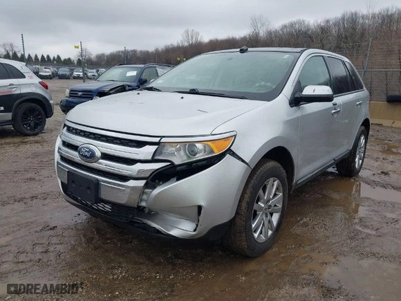 2011 Ford Edge SEL with VIN 2FMDK3JC8BBB54832, listed as a IAAI auction lot 41737259 with 141,968 mi miles. Bid and sale history available at carsss.com. Image 2.