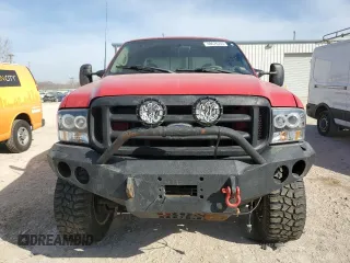 2001 Ford F-350 XL with VIN 1FTSW31F51EA66477, listed as a Copart auction lot 48676355 with 301,197 mi miles and Salvage title. Bid and sale history available at DreamBid. Image 5.