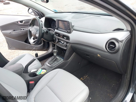 2021 Hyundai Kona Limited with VIN KM8K3CA51MU695241, listed as a IAAI auction lot 41891831 with 48,457 mi miles. Bid and sale history available at carsss.com. Image 5.