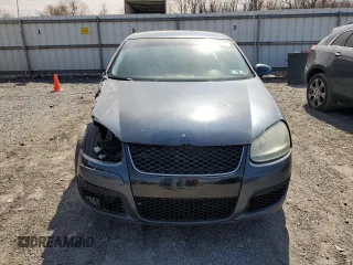 2008 Volkswagen Jetta SE with VIN 3VWRZ71K48M191675, listed as a Copart auction lot 47359465 with 185,741 mi miles and Salvage title. Bid and sale history available at DreamBid. Image 5.