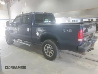 2005 Ford F-250 XL with VIN 1FTSW21545EC81128, listed as a Copart auction lot 56882565 with 271,960 mi miles and Salvage title. Bid and sale history available at DreamBid. Image 2.