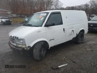 1999 GMC Safari Cargo with VIN 1GTDM19W1XB536330, listed as a Copart auction lot 80887864 with Not Provided miles and Salvage Title. Bid and sale history available at carsss.com. Image 1.