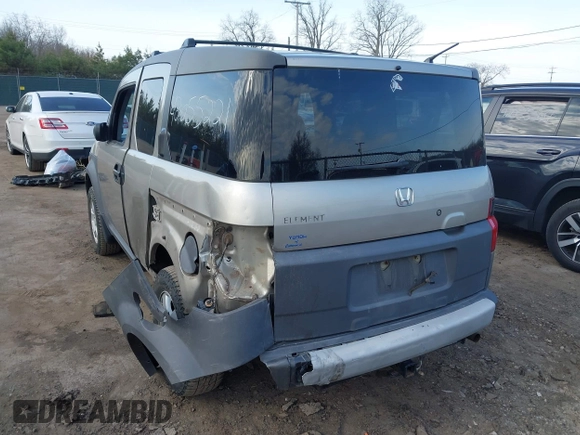 2003 Honda Element EX with VIN 5J6YH28553L039560, listed as a IAAI auction lot 42055221 with 182,383 mi miles and . Bid and sale history available at DreamBid. Image 3.