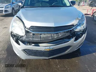 2017 Chevrolet Equinox LS with VIN 2GNALBEK4H1551895, listed as a IAAI auction lot 42030136 with 182,423 mi miles and . Bid and sale history available at carsss.com. Image 6.