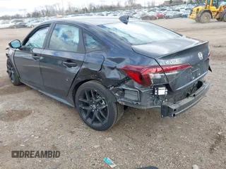 2025 Honda Civic Sport z VIN 2HGFE2F5XSH561073, wystawiony jako IAAI lot #41979103 z przebiegiem 1819 mil mil oraz . Historia ofert i sprzedaży dostępna na DreamBid. Obrazek 3.