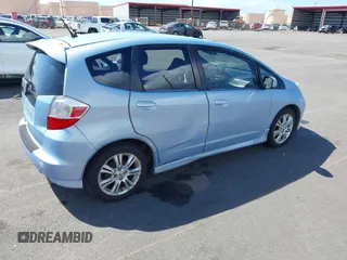 2010 Honda Fit Sport с VIN JHMGE8H40AC023184, выставлен на аукционе IAAI как лот 41605278 с пробегом 88 367 миль миль и . История ставок и продаж доступна на DreamBid. Изображение 4.