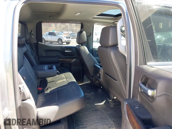 2021 GMC Sierra 1500 SLT z VIN 3GTU9DED7MG224460, wystawiony jako IAAI lot #41848912 z przebiegiem 65 319 mil mil oraz . Historia ofert i sprzedaży dostępna na DreamBid. Obrazek 8.