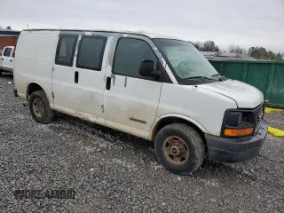 2005 GMC Savana Cargo Van with VIN 1GTGG25V851115411, listed as a Copart auction lot 86377384 with 353,059 mi miles and Salvage Title. Bid and sale history available at carsss.com. Image 4.