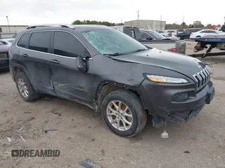 2018 Jeep Cherokee Latitude Plus with VIN 1C4PJMLB3JD540968, listed as a IAAI auction lot 41346378 with 88,188 mi miles. Bid and sale history available at carsss.com. Image 1.