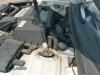 2006 Hyundai Sonata GL z VIN KMHET46C26A085217, wystawiony jako IAAI lot #43126014 z przebiegiem 233 986 mil mil oraz . Historia ofert i sprzedaży dostępna na DreamBid. Obrazek 19.