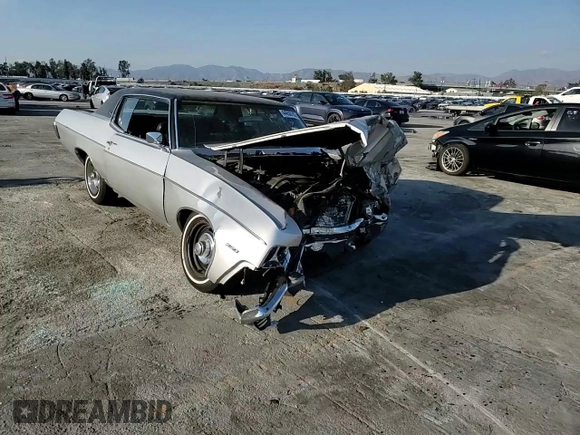 1970 Chevrolet Impala z VIN 164470C153220, wystawiony jako Copart lot #44650155 z przebiegiem 596 966 mil mil oraz Szkoda całkowita • Salvage title. Historia ofert i sprzedaży dostępna na DreamBid. Obrazek 10.
