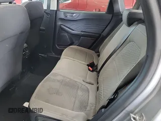 2022 Ford Escape SE z VIN 1FMCU9G66NUB33504, wystawiony jako IAAI lot #42748133 z przebiegiem 74 338 mil mil oraz . Historia ofert i sprzedaży dostępna na DreamBid. Obrazek 13.
