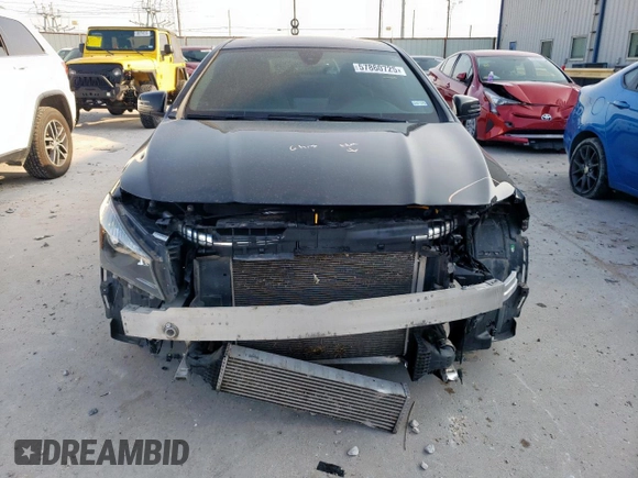 2019 Mercedes-Benz CLA 250 with VIN WDDSJ4GB0KN756492, listed as a Copart auction lot 57860725 with 71,842 mi miles and Clean title. Bid and sale history available at DreamBid. Image 5.