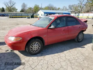 1997 Ford Escort LX z VIN 1FALP13PXVW334392, wystawiony jako Copart lot #50625055 z przebiegiem 223 140 mil mil oraz Szkody całkowita. Historia ofert i sprzedaży dostępna na DreamBid. Obrazek 1.