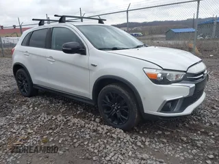 2019 Mitsubishi Outlander ES z VIN JA4AR3AU8KU028227, wystawiony jako IAAI lot #41901320 z przebiegiem 137 337 mil mil oraz . Historia ofert i sprzedaży dostępna na DreamBid. Obrazek 1.