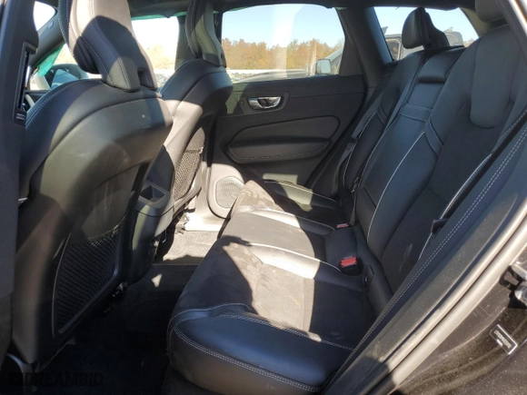 2019 Volvo XC60 R-Design with VIN LYV102RM9KB358192, listed as a Copart auction lot 77805594 with 40,278 mi miles and Salvage Title. Bid and sale history available at carsss.com. Image 11.