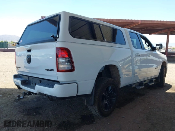 2021 Ram 1500 Big Horn с VIN 1C6SRFBT7MN682934, выставлен на аукционе IAAI как лот 42239094 с пробегом 85 381 миль миль и . История ставок и продаж доступна на DreamBid. Изображение 4.