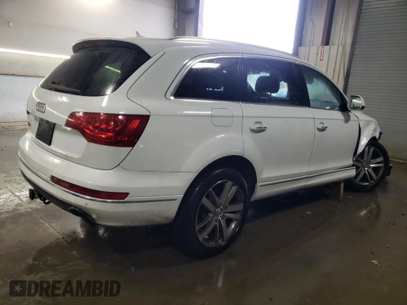 2012 Audi Q7 3.0T Premium Plus with VIN WA1LGAFEXCD006204, listed as a Copart auction lot 83435694 with 171,723 mi miles and Salvage Title. Bid and sale history available at carsss.com. Image 3.