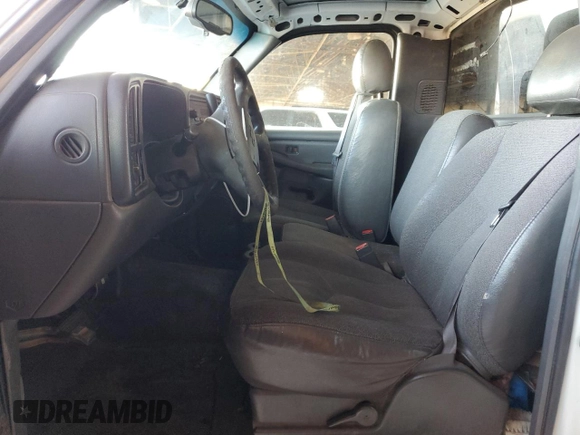 2004 Chevrolet Silverado 1500 Work Truck with VIN 1GCEC14X54Z180183, listed as a Copart auction lot 44000635 with 0 mi miles and Salvage Title. Bid and sale history available at carsss.com. Image 7.