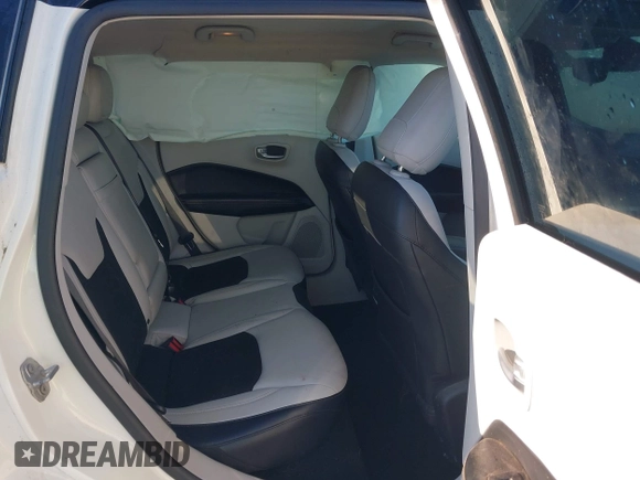 2018 Jeep Compass Latitude with VIN 3C4NJDBB5JT103587, listed as a IAAI auction lot 41944613 with 54,104 mi miles. Bid and sale history available at carsss.com. Image 8.