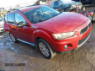 2011 Mitsubishi Outlander SE z VIN JA4JT3AW1BU021445, wystawiony jako IAAI lot #41190551 z przebiegiem 156 882 mil mil oraz . Historia ofert i sprzedaży dostępna na DreamBid. Obrazek 1.