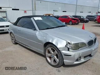 2006 BMW 3 Series 325Ci with VIN WBABW33416PX83768, listed as a IAAI auction lot 41753019 with 116,411 mi miles. Bid and sale history available at carsss.com. Image 1.