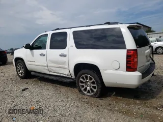 2008 Chevrolet Suburban LTZ with VIN 1GNFK16308R254513, listed as a Copart auction lot 62573335 with 228,421 mi miles and Salvage title. Bid and sale history available at DreamBid. Image 2.