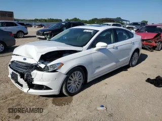 2015 Ford Fusion SE Hybrid with VIN 3FA6P0LU7FR310813, listed as a Copart auction lot 62719795 with 108,885 mi miles and Clean title. Bid and sale history available at DreamBid. Image 1.